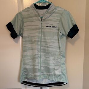 Pearl Izumi Camo Cycling Jersey in Mint and Black